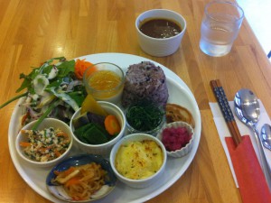カフェごはん北の杜　ランチ（チキンカレー＆プレート）