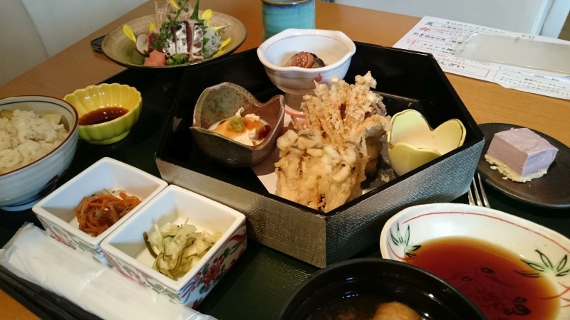 四季彩調風ランチ2015年9月15日「季節の味覚御膳」