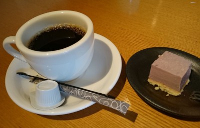 四季彩調風ランチ_コーヒー＆葡萄チーズケーキ_01